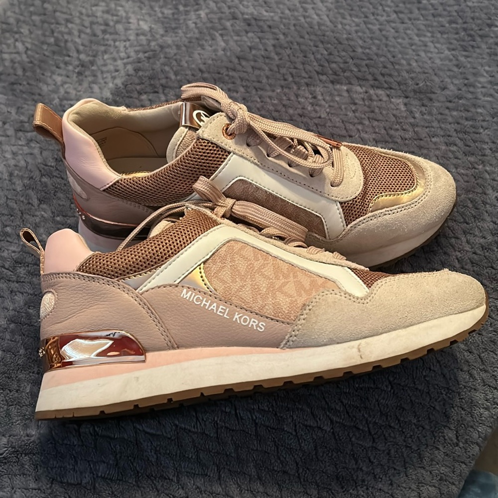 Michael Kors Women Ft22e Suade rose Pink Sneakers 7.5 M leather